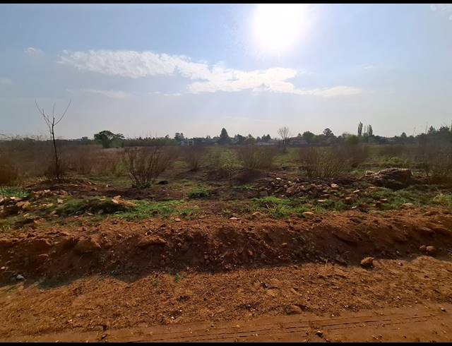 3,294M² VACANT LAND FOR SALE IN HENLEY ON KLIP